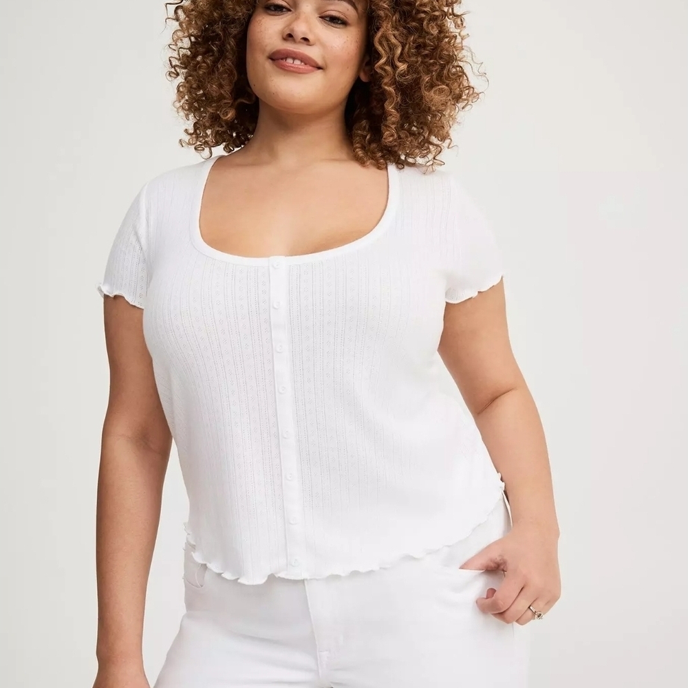 Torrid White Button-Front Short Sleeve Top Sz 1xl